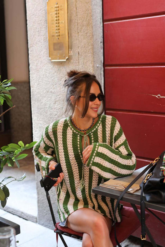 Pullover mit Bindedetail, Streifenmuster und Strickstruktur