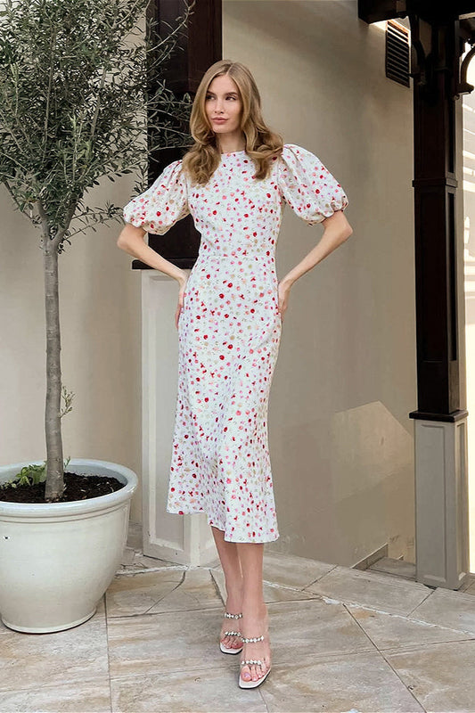 Kleid mit Puffärmeln und Blumenmuster in Rosa