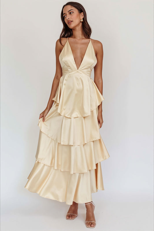 Maxikleid mit V-Ausschnitt und Satinoptik
