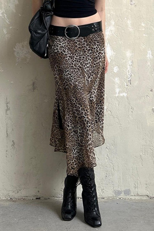 Figurbetonter Rock mit niedriger Taille und Leopardenmuster