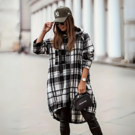 Pleun - Trendige karierte Damen Strickjacke