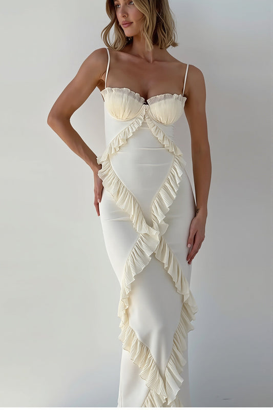 Maxikleid mit Spitze und Rüschen