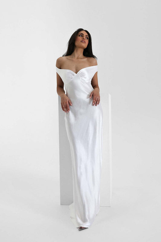 Schulterfreies Maxikleid mit Meerjungfrau-Silhouette und Satinoptik in Gelb