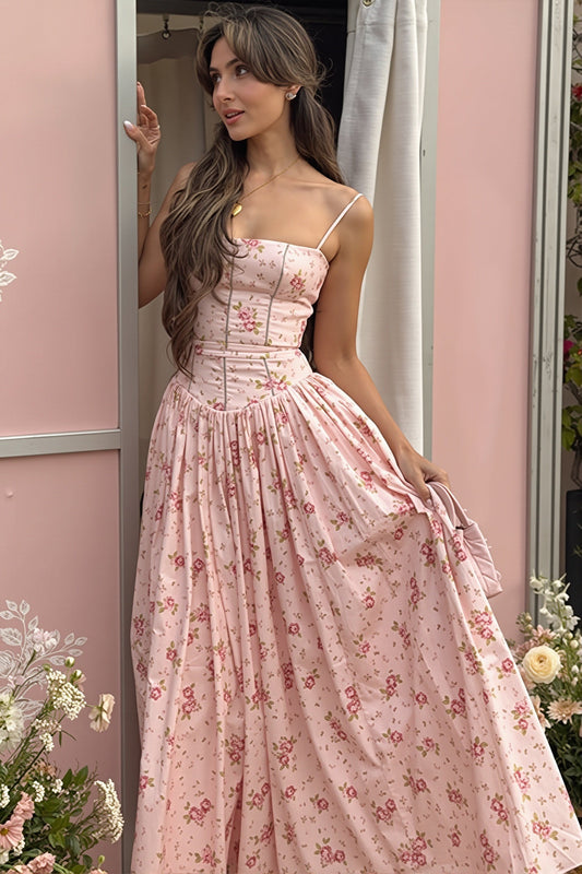 Figurbetontes Maxikleid mit Blumenmuster in Aprikose