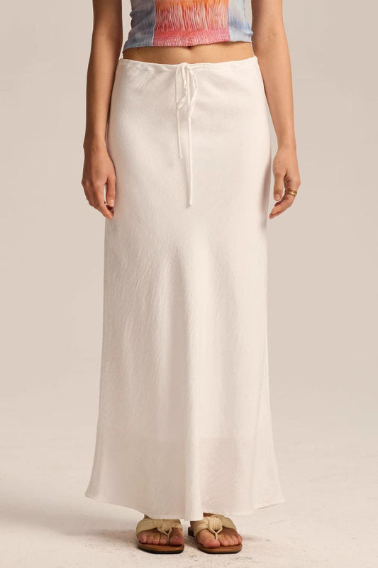 Figurbetonter Midirock mit hoher Taille und Bindedetail