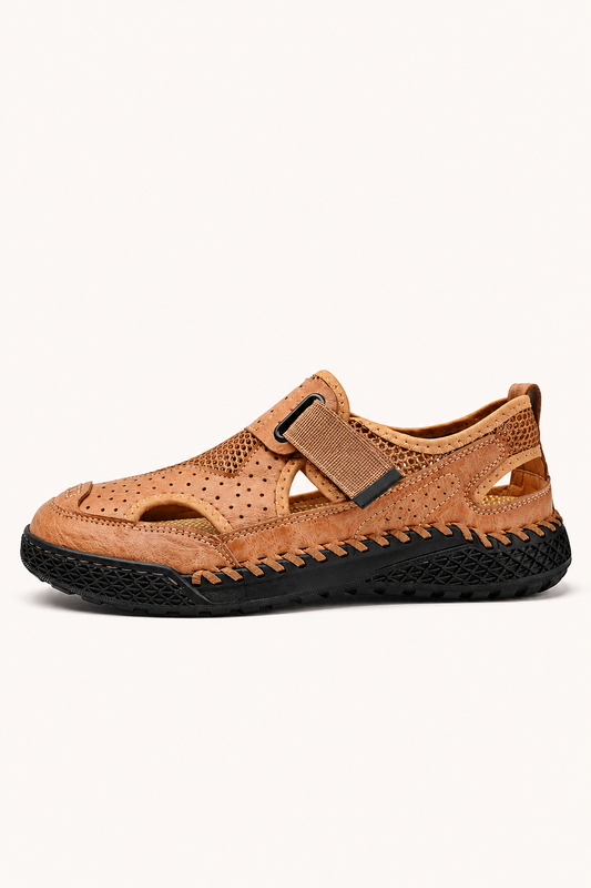 Geschlossene Herrensandalen mit Lochmuster und Klettverschluss – Lorenz
