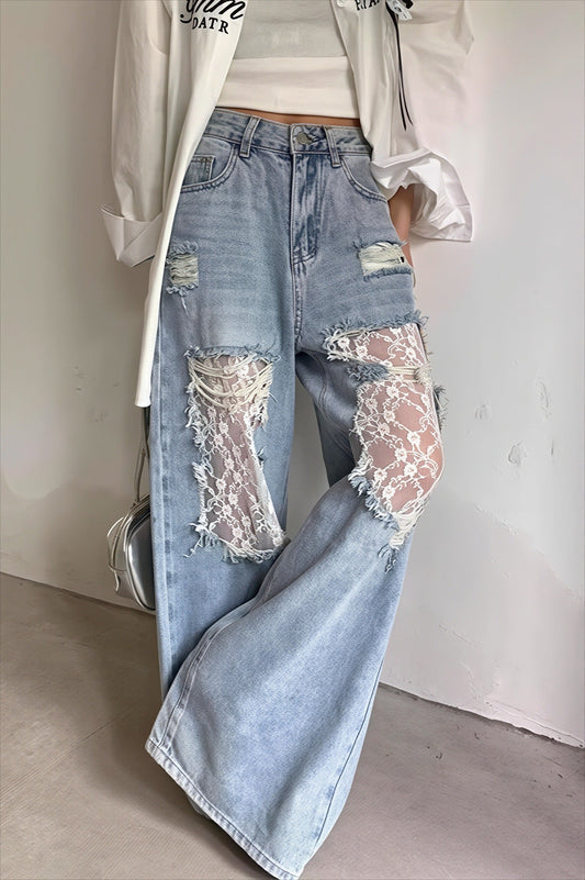 Jeans mit weitem Bein, Patchwork und Spitze