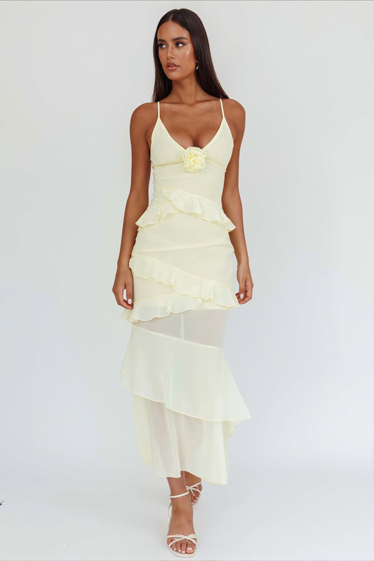 Maxikleid mit Rüschen