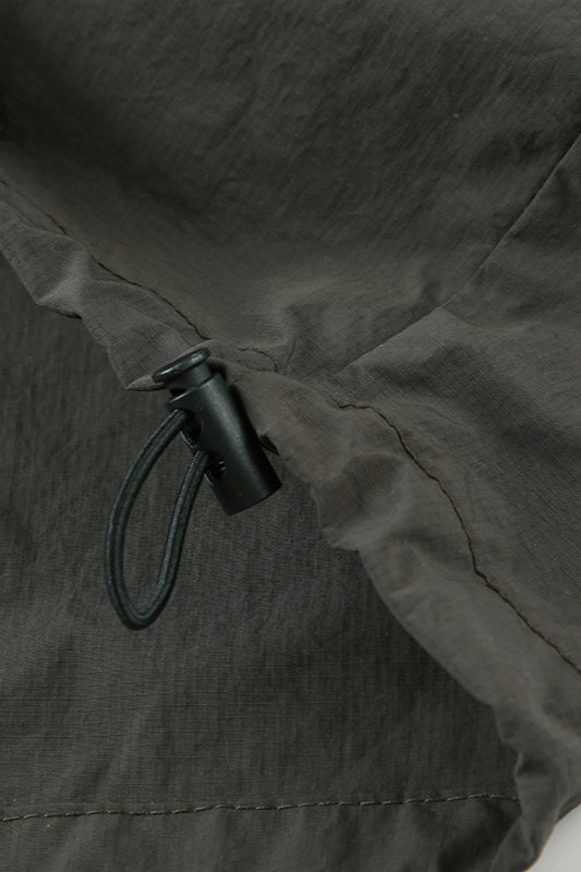 Hose in Grün