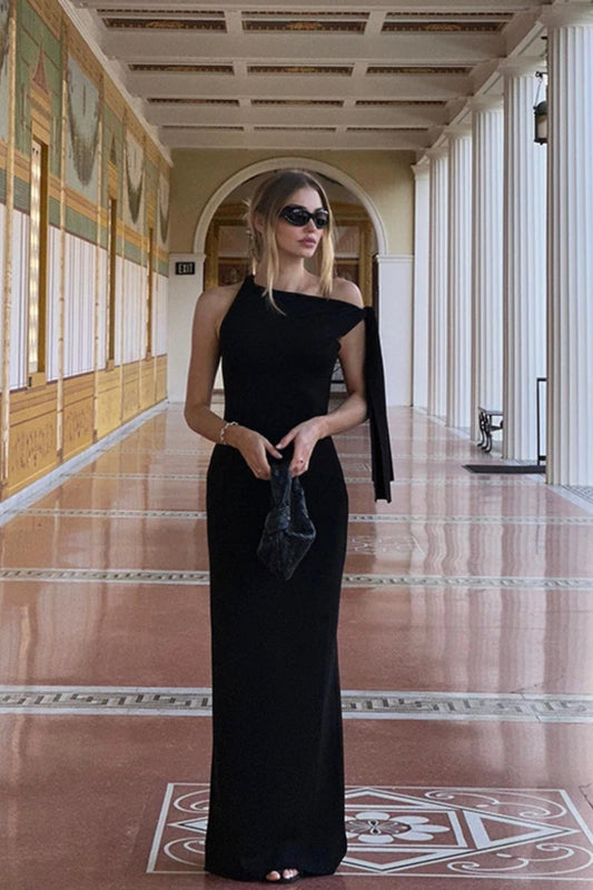 Figurbetontes Maxikleid in Schwarz, One-Shoulder