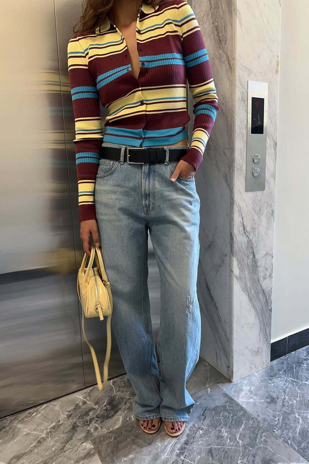 Strickjacke mit langen Ärmeln, Knopfdetails und Streifenmuster