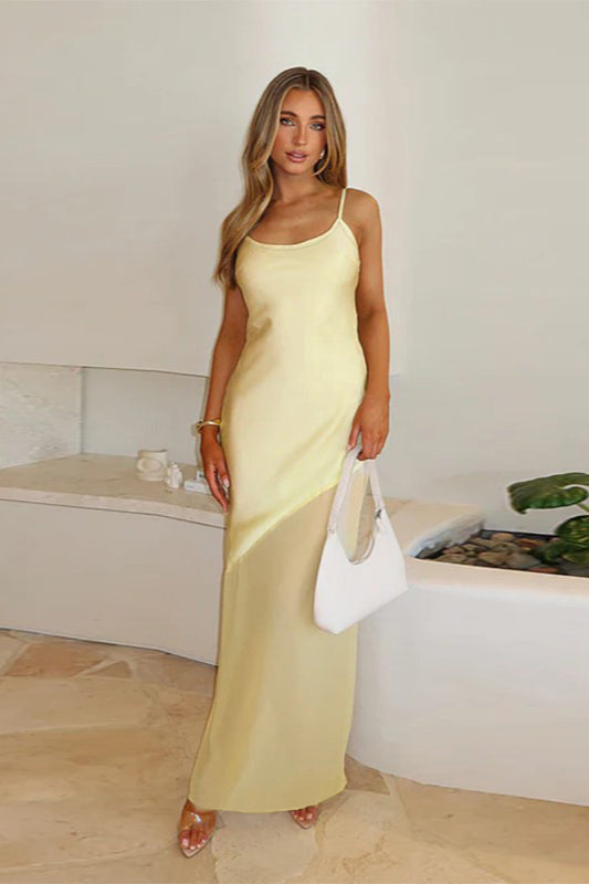 Figurbetontes Maxikleid mit Netzdetails und Satinoptik