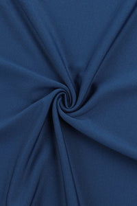 Ärmelloses Maxikleid mit Spitze in Blau