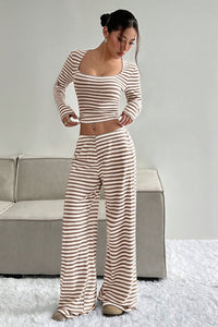 Zweiteiliges Set mit weitem Bein, hoher Taille und Streifenmuster