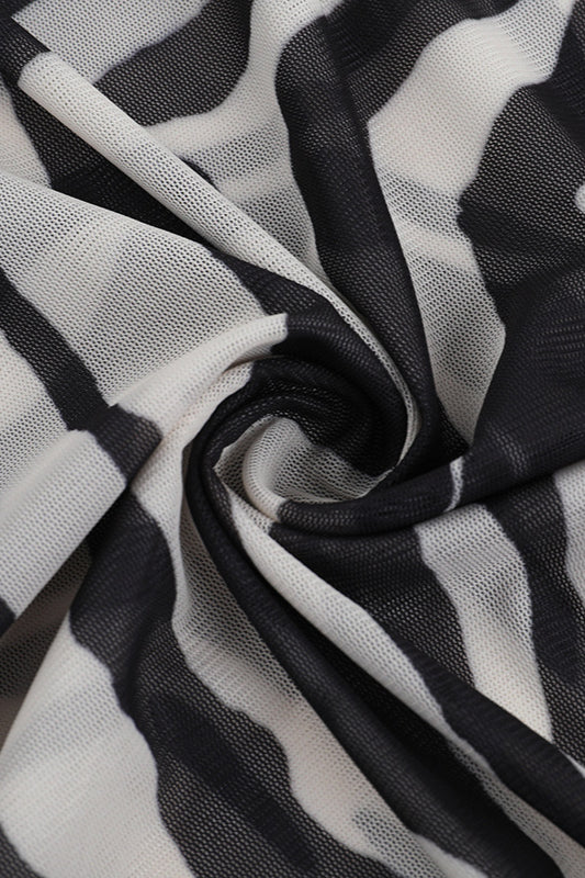Figurbetontes Maxikleid mit Bindedetail und Zebramuster