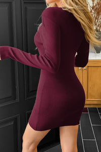 Figurbetontes Minikleid mit Strickstruktur
