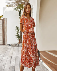 Evelyn - Diva Kleid mit kurzen Ärmeln