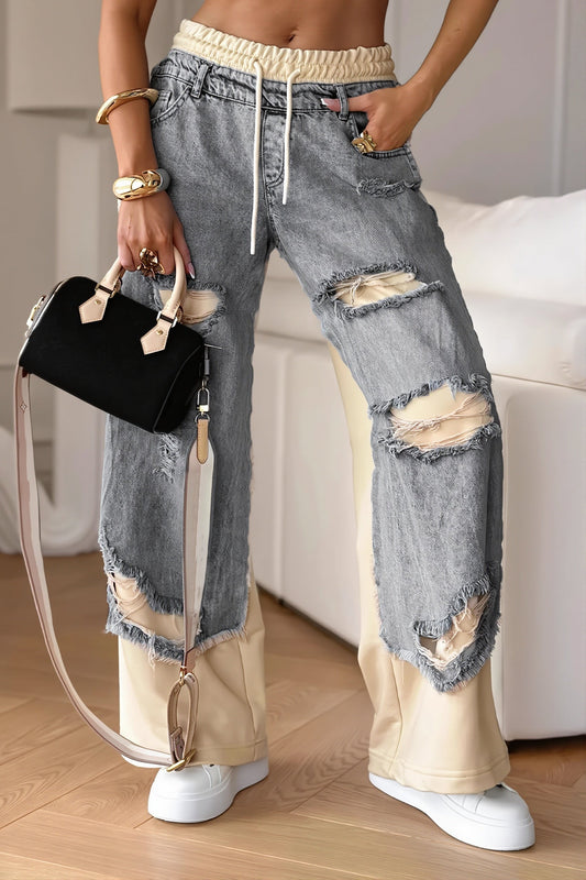 Jeans mit Bindedetail