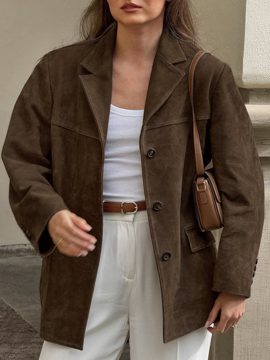Blazer mit Reverskragen, Knopfverschluss und Taschen