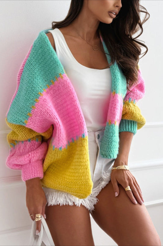 Locker geschnittene Strickjacke mit Strickstruktur