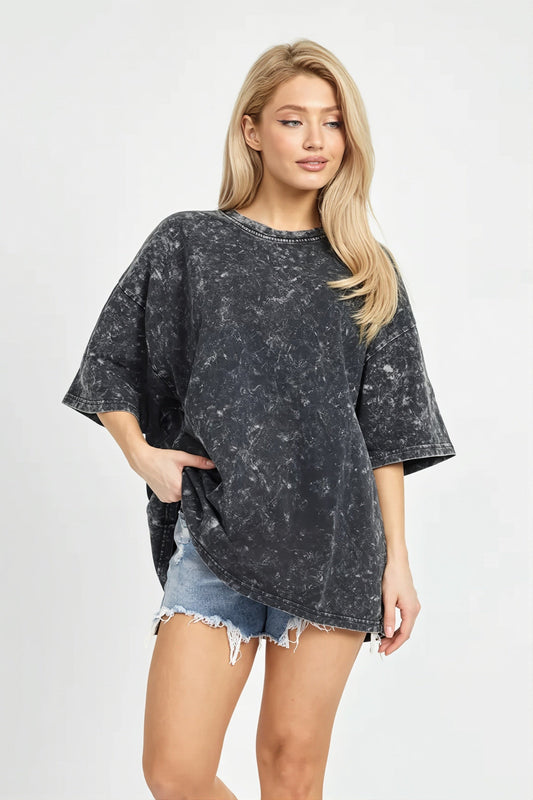 T-Shirt mit Rundhalsausschnitt in Schwarz