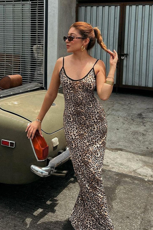Maxikleid mit Leopardenmuster in Braun, rückenfrei