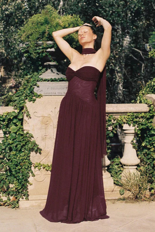Trägerloses Maxikleid in Bordeaux