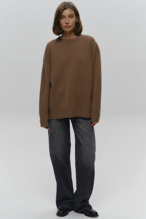 Locker geschnittener Pullover mit Rundhalsausschnitt und Strickstruktur