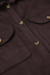 Locker geschnittener Mantel mit Wildleder
