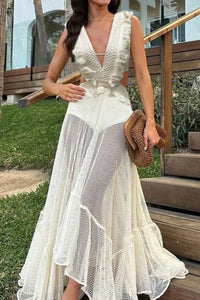 Ärmelloses Maxikleid mit Netzdetails und Fransen
