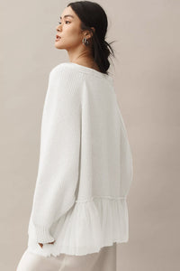 Strickjacke mit Strickstruktur und Rüschen