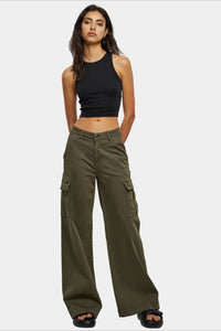 Hose mit hoher Taille, Bindedetail und Taschen