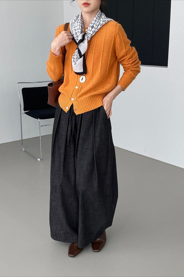 Strickjacke mit Strickstruktur und Wolle