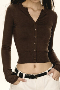 Strickjacke mit Strickstruktur in Braun