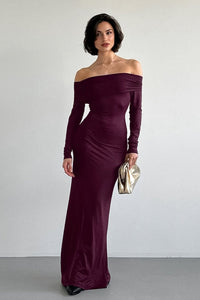 Figurbetontes Maxikleid in Bordeaux