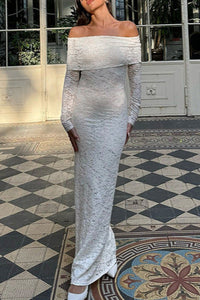 Schulterfreies Maxikleid mit Spitze