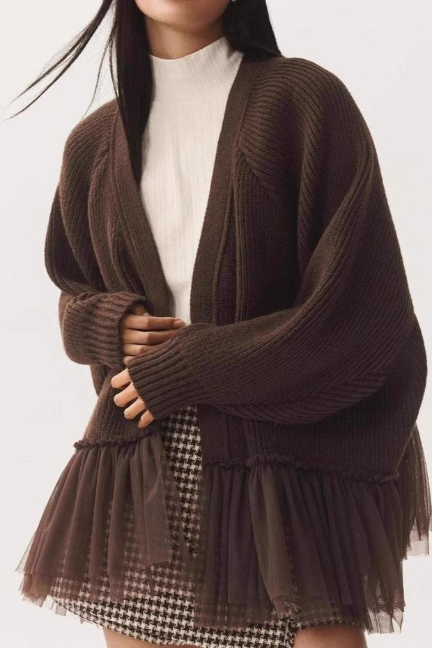 Strickjacke mit Strickstruktur und Rüschen