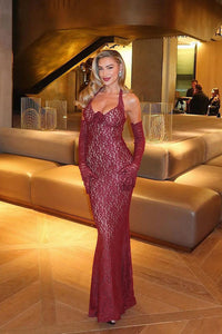 Figurbetontes Maxikleid mit Neckholder und Spitze