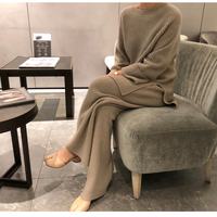 Beneta Damen Set mit Englischer Eleganz