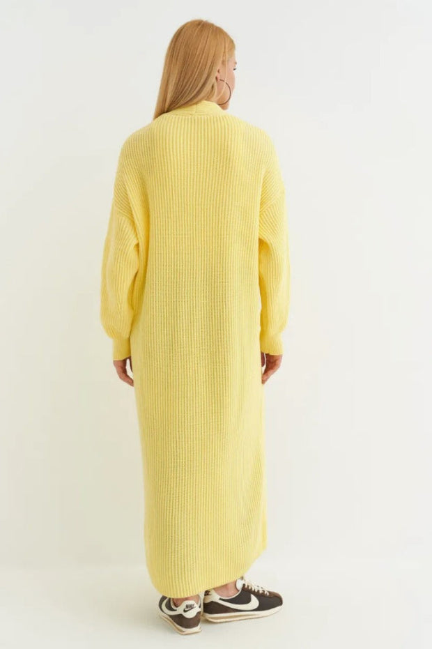 Locker geschnittene Strickjacke mit Strickstruktur in Gelb