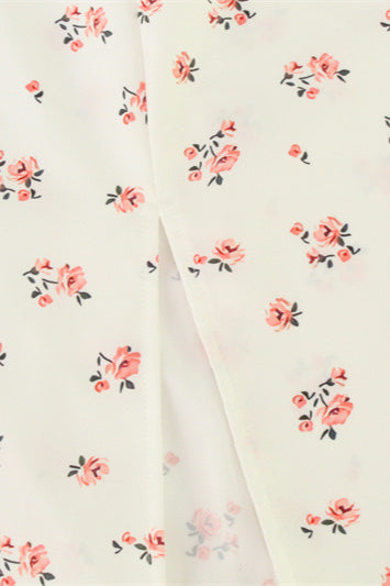 Rückenfreies Maxikleid mit Rundhalsausschnitt, Puffärmeln und Schlitz