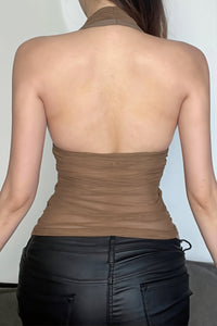 Top mit Neckholder, kurzem Schnitt und Knopfdetails