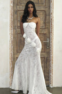 Trägerloses Maxikleid mit Blumenmuster, Spitze und Netzdetails