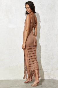 Modeartikel mit Bindedetail und Strickstruktur