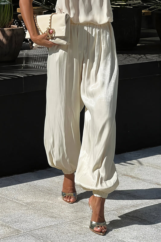Hose mit hoher Taille