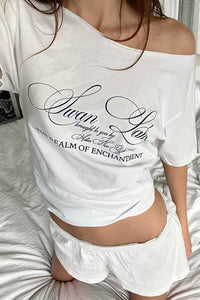 Schulterfreies T-Shirt mit Schriftprint