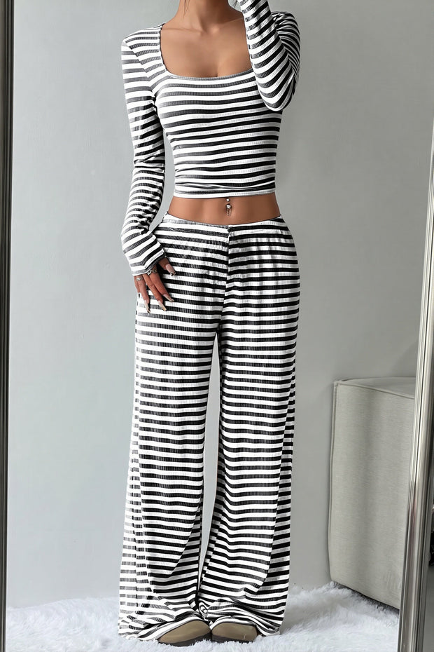 Zweiteiliges Set mit weitem Bein, hoher Taille und Streifenmuster