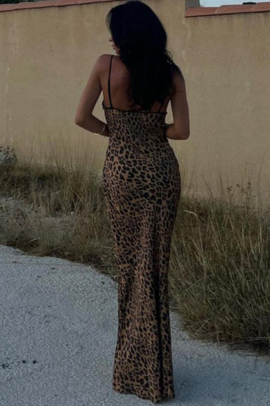 Schulterfreies Maxikleid mit Bindedetail und Leopardenmuster