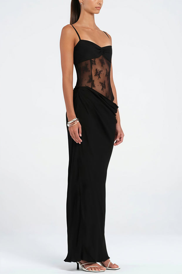 Figurbetontes Maxikleid mit Spitze