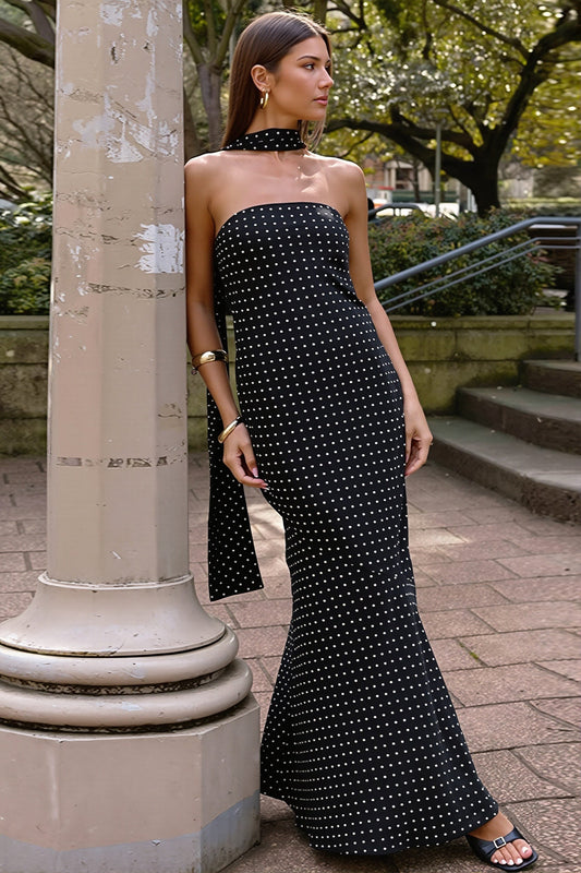 Trägerloses Maxikleid mit Bindedetail und Punktemuster